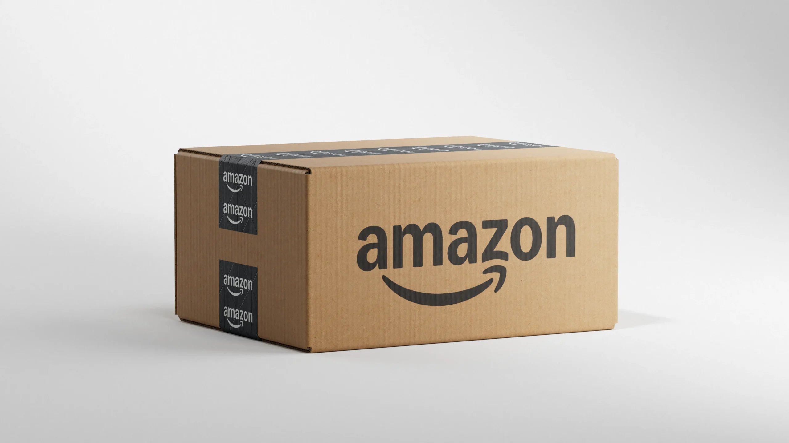 CSAMA119_Box_NewLogos_LogoSmile_BlackTape_ForCaseStudy_WithBGnoise.png